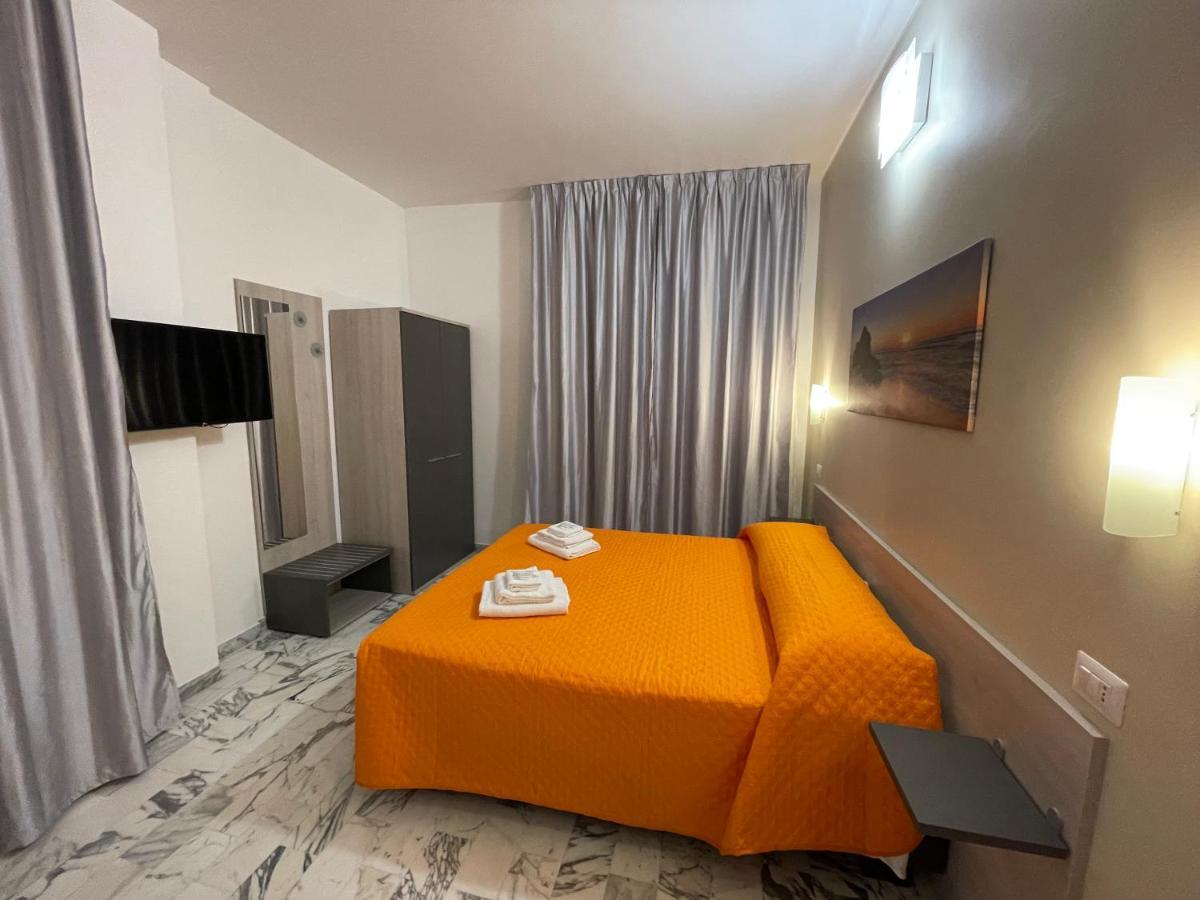 גלה B&B Centrale מראה חיצוני תמונה